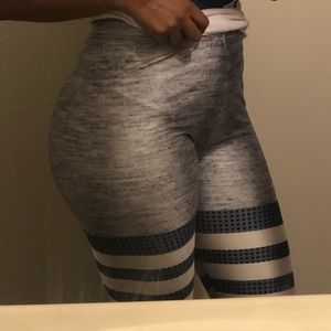 Bombshelle leeging streatchy L Size